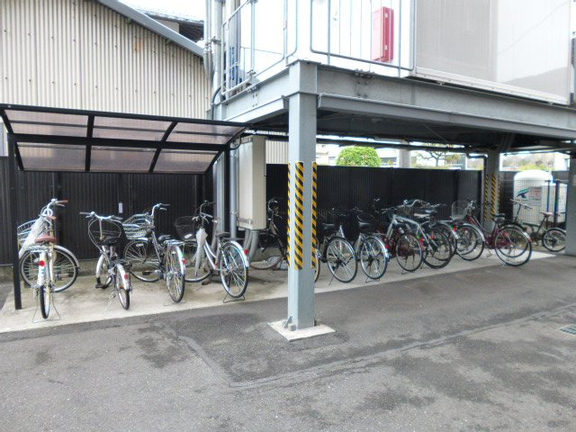 サンパレス幸町のその他共用部分|自転車置き場