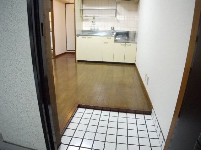 【玄関】 | 市隆ハイツ立花２番館