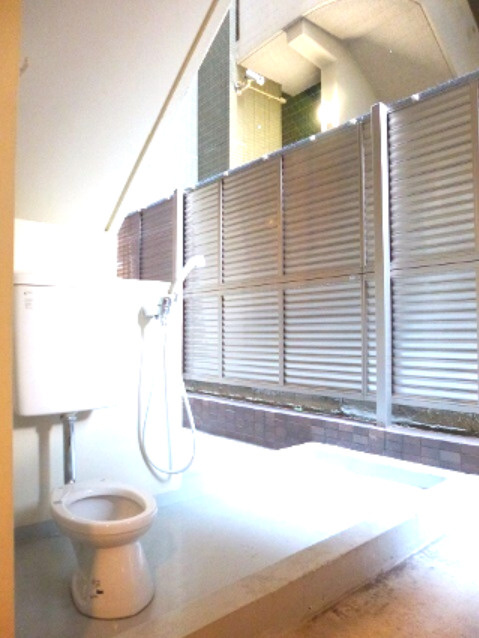 ParkAxis新御徒町Eastのその他共用部分|ペット専用トイレとシャワーです