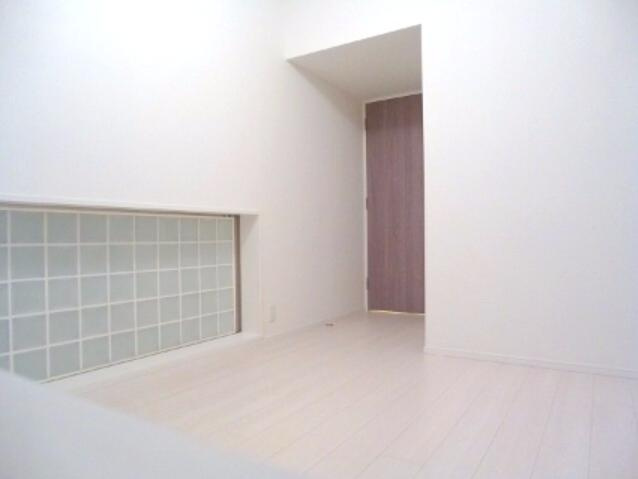 ParkAxis新御徒町Eastの設備|デザイン性高い６．２帖、ベット配置しやすい間取りです