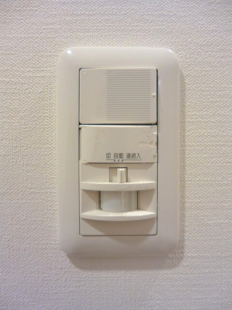 ParkAxis新御徒町Eastの設備|人感センサー玄関ライト付きです