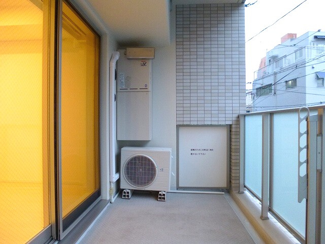 ParkAxis新御徒町Eastの設備|ワイドバルコニー解放感あります