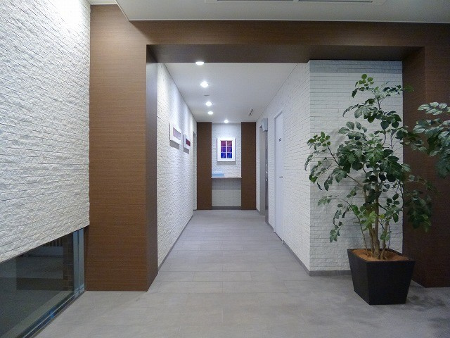 ParkAxis新御徒町Eastの設備|ホテルライクなロビー