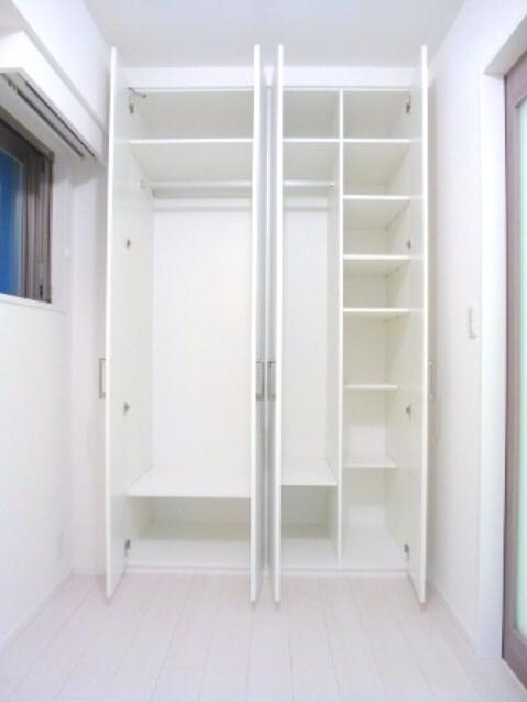 ParkAxis新御徒町Eastの収納|高さ幅奥行あるクローゼット