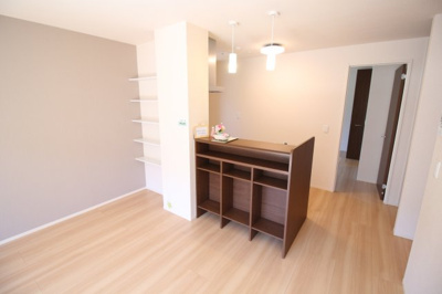 【居間・リビング】 | ラークヒルズ