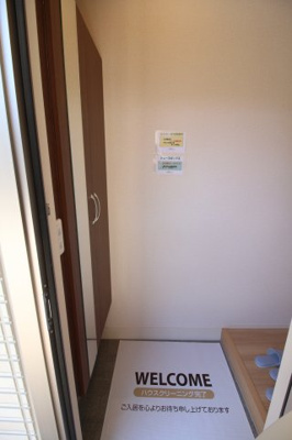 【玄関】 | ラークヒルズ