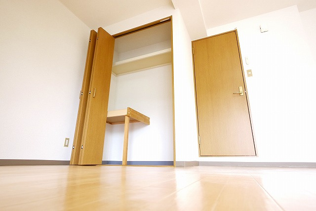 奈良アサカハイツの収納|大きなものも収納できそうです