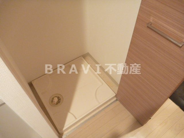 アーバネックス大阪城WEST（アーバネックスオオサカジョウウェスト）　BRAVI不動の設備|【アーバネックス大阪城WEST】室内洗濯機置き場