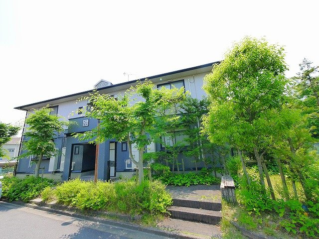 サンビレッジ学園前東坂　G棟