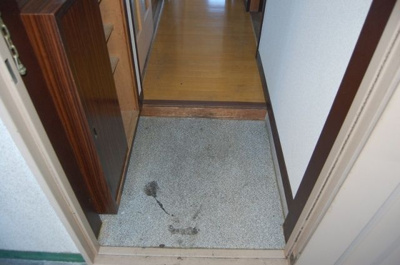 【玄関】 | 北畠ビル | ※同物件別室参考写真