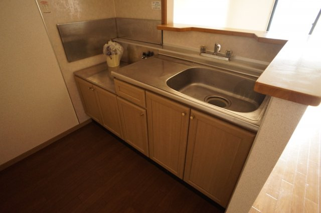 グリーンフィールドBのキッチン