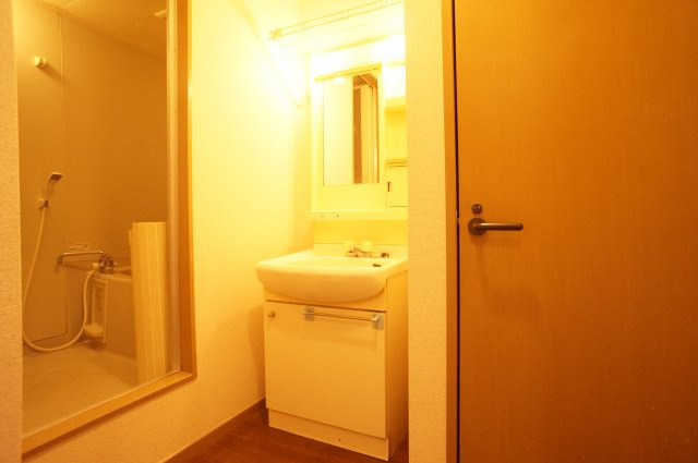 グリーンフィールドBの独立洗面台