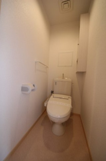 【トイレ】 | ヴァン　ヴェール２ | トイレです