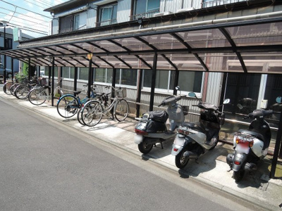 【その他共用部分】 | 菅田住宅2号棟 | バイク置場