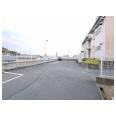 バードヒルA（六条西）の駐車場