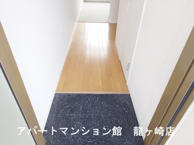 リュウガオカチュウオウの玄関