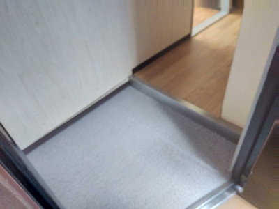 【玄関】 | コーポイソダ