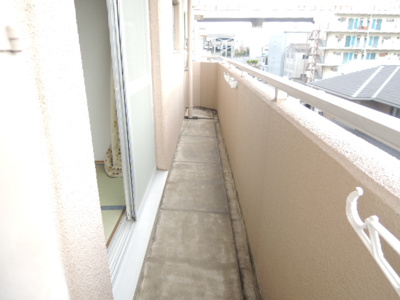 【バルコニー】 | コーポイソダ