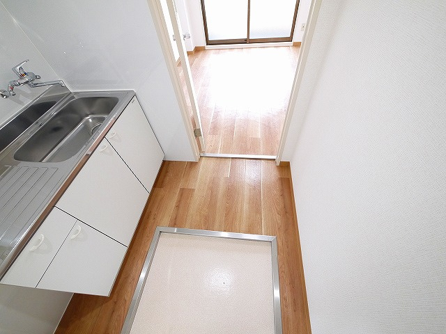 コーポ諏訪西大寺の玄関|毎日通る玄関はこちらです