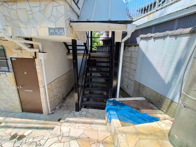 【エントランス】 | 出雲井ハイツ