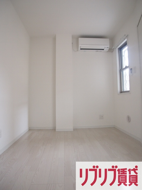 ハーミットパープルの寝室