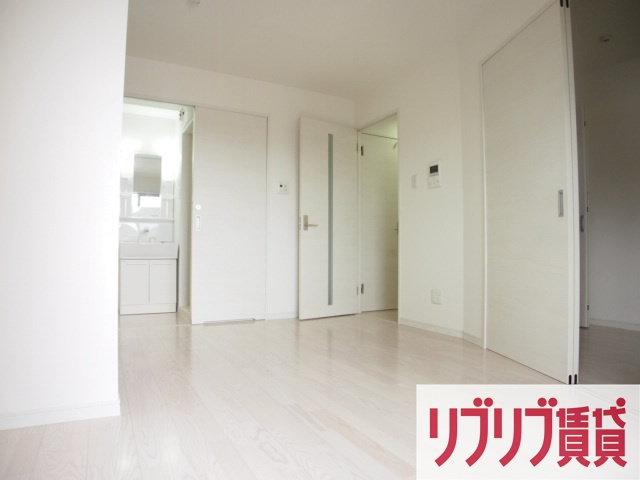 ハーミットパープルの居間・リビング