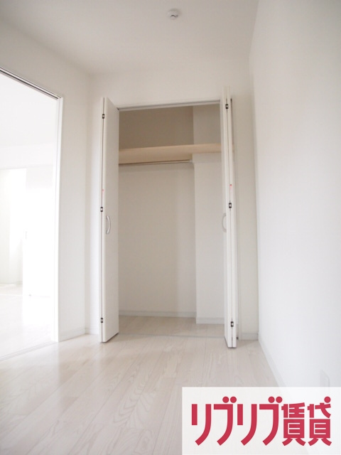 ハーミットパープルの寝室