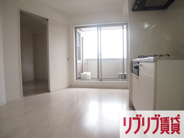 ハーミットパープルの居間・リビング