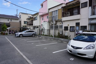 【駐車場】