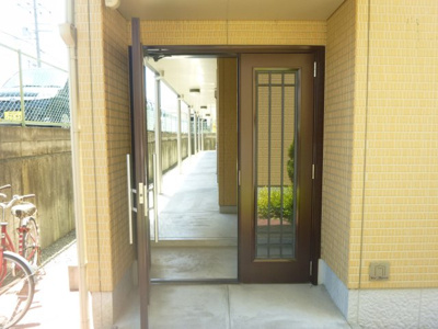 【エントランス】 | メゾンフリューゲル