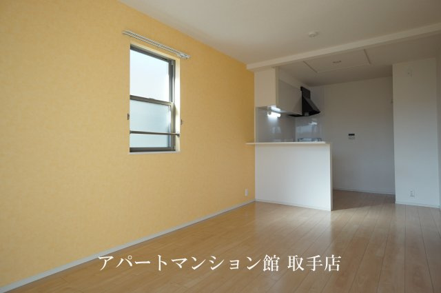 ステラルーチェⅣの居間・リビング