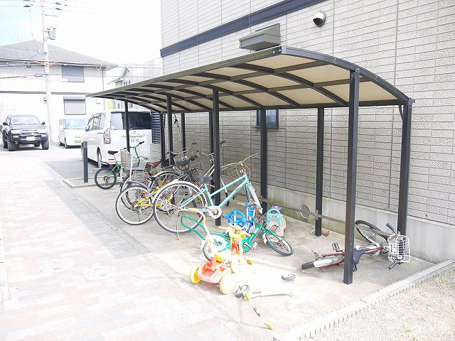 セジュール州見台A棟のその他共用部分|駐輪場