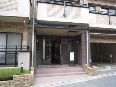 【エントランス】 | ベルシャトウ岡崎北御所町
