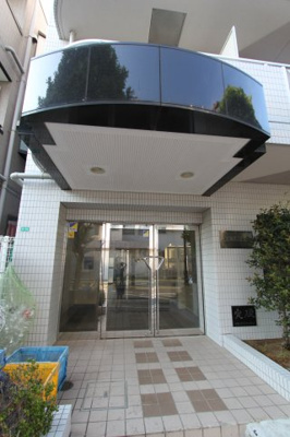 【エントランス】 | ラ・ヴィエンヌ