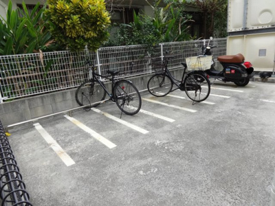 【その他共用部分】 | ヴァンヴェール宇栄原 | 駐輪場