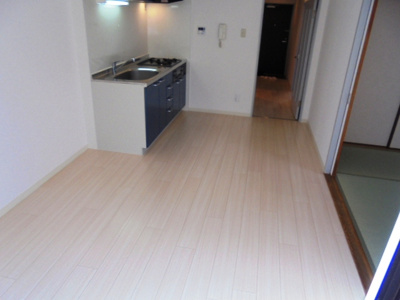 【居間・リビング】 | チェリーハイツ | 南面DK★