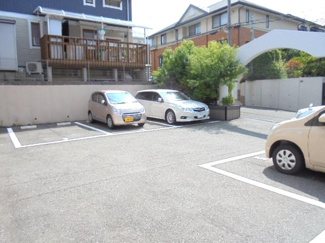 【駐車場】 | チェリーハイツ | 敷地内駐車場★