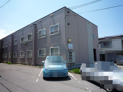 【外観】 | コーポエム | アパート外観と駐車場です