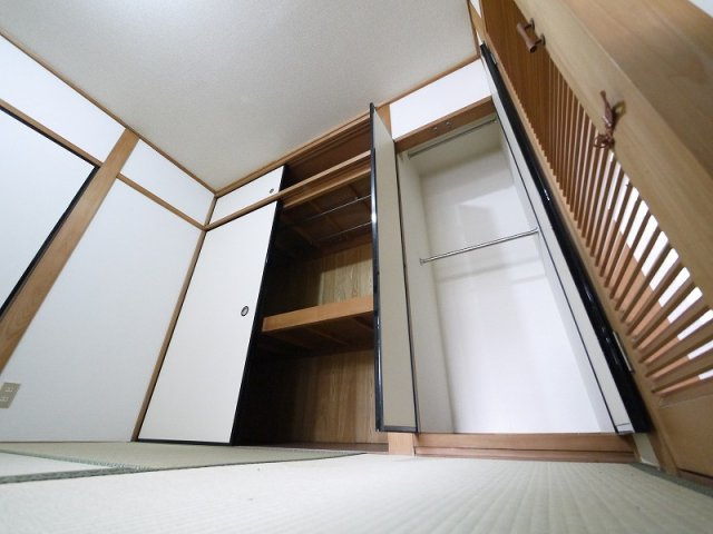 マンション廣岡の収納|便利な収納スペースです