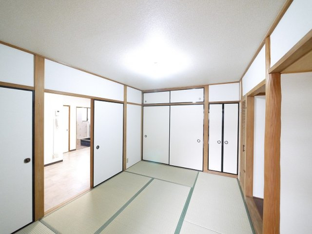 マンション廣岡の和室|和室があれば客間としても活用できます