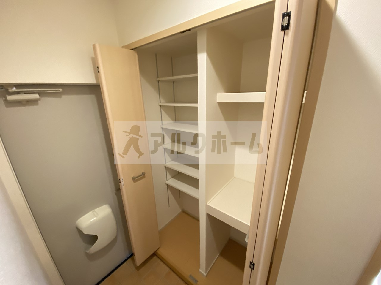 クレールコートの玄関