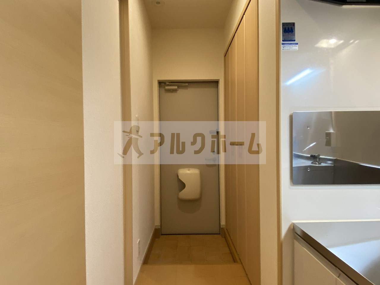 クレールコートの玄関