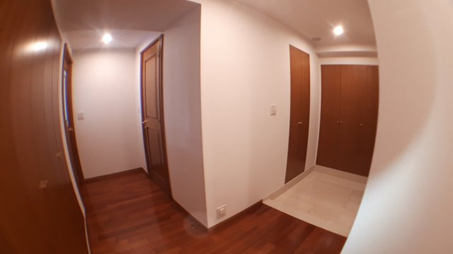 千代田区一番町の賃貸マンションの玄関