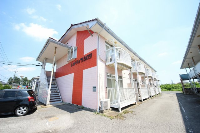 レッドハイツシロタ