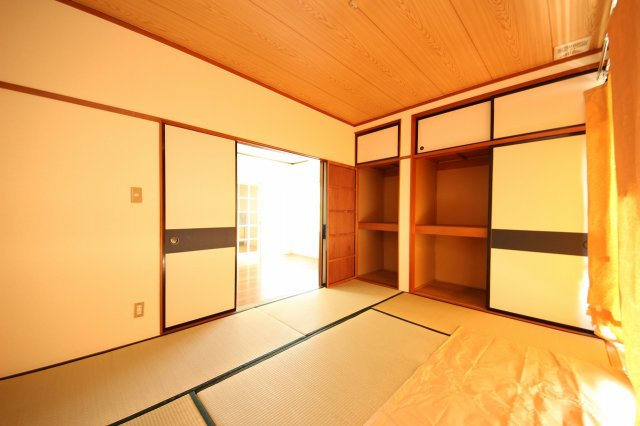 レッドハイツシロタの和室|きれいな和室です