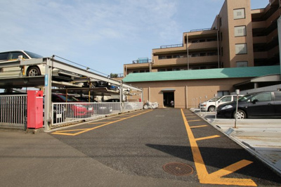 【駐車場】 | ルミナス富士森公園