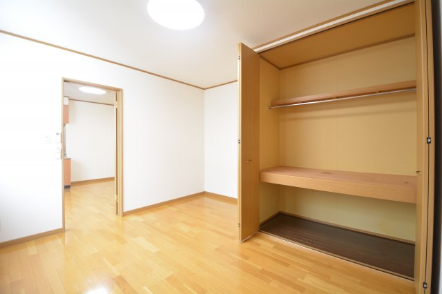 【収納】 | コーポラスパークタウンA | たっぷりとした収納スペースです