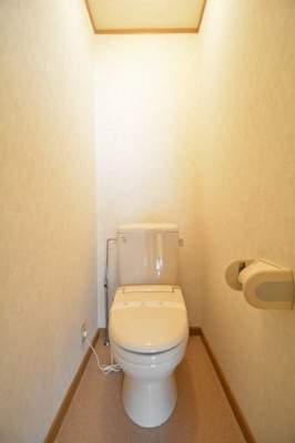 【トイレ】 | コーポラスパークタウンA | 暖房便座
