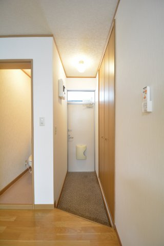 【玄関】 | コーポラスパークタウンA