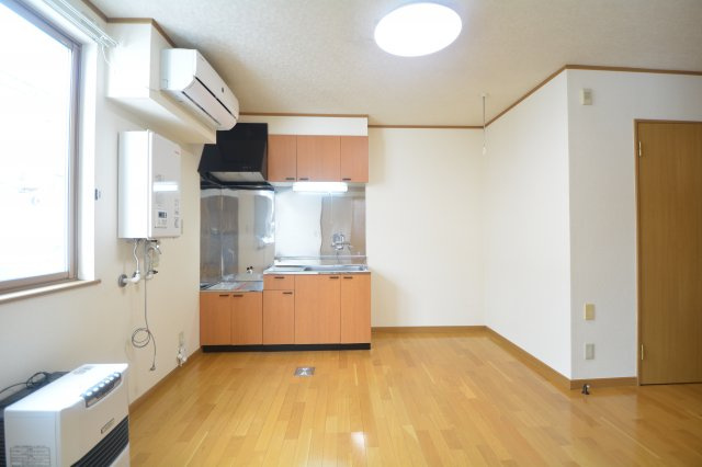 【居間・リビング】 | コーポラスパークタウンA | 居間です